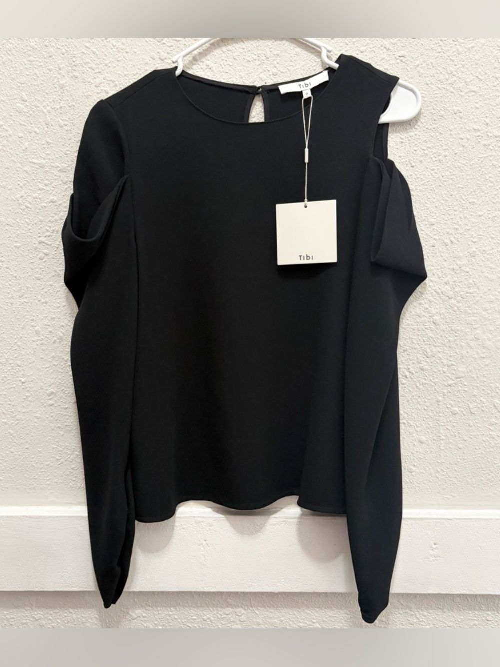 Tibi Triacetate Top Drape Sleeve in Black Size 0 NWT